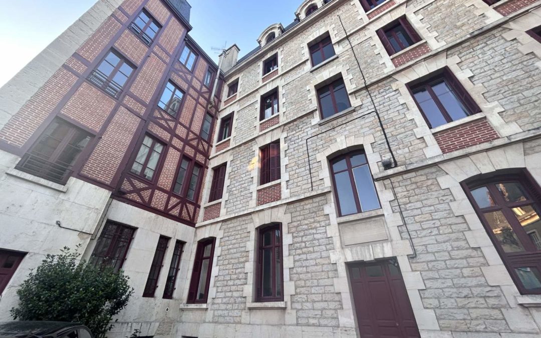 Vente Appartement – 6 pièces – 149 m² à Dijon (21000)